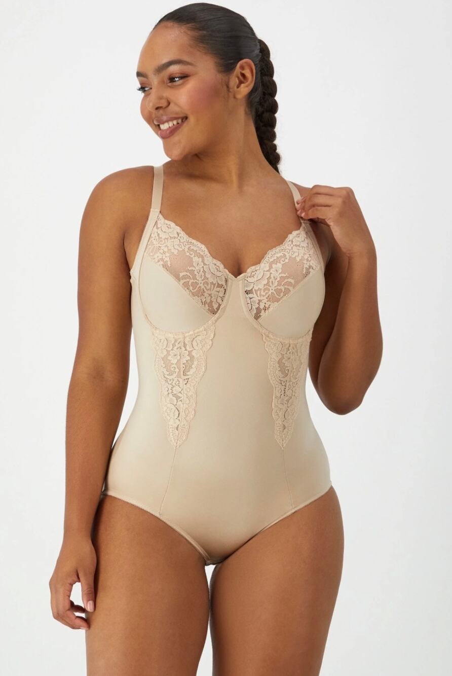 Maidenform ultra-firm tummy control shapewear bodysuit underwire bra size 42DD